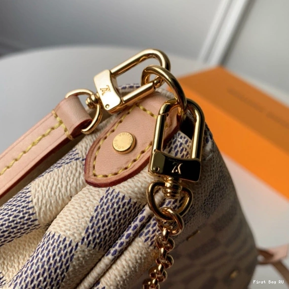 First bags ru Vuitton Louis PM Favorite 0716